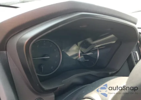 2024 Subaru Ascent Onyx Edition z USA, uszkodzony, nr VIN 4S4WMAKDXR3448404